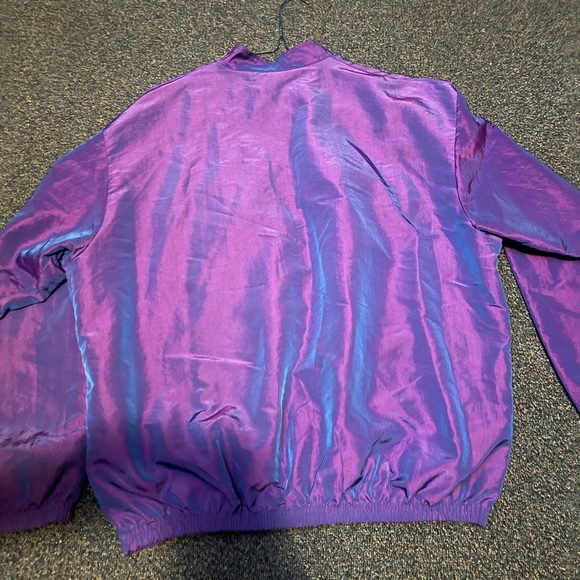 80s 90s Baywatch Vintage retro Surf Style iridescent purple windbreaker - Picture 2 of 3
